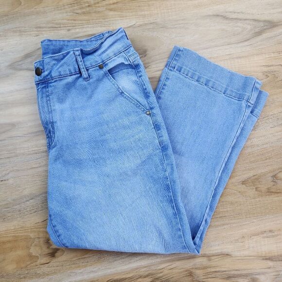 dip Denim - 💛Dip Lights Blue Wash Cropped Jeans Size 10/30